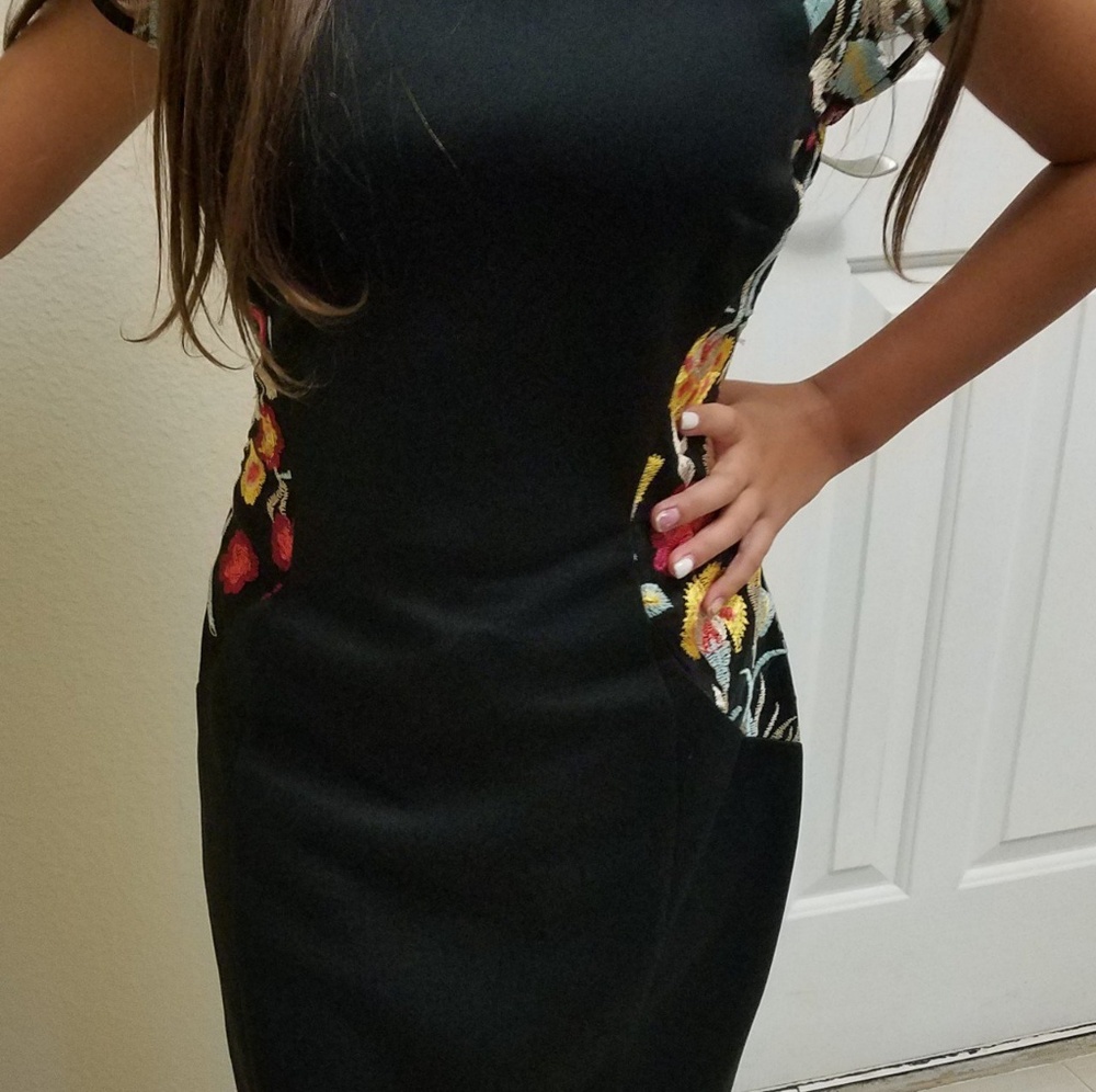 New Beautiful Black Dress